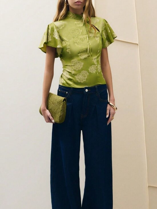 Tops - Green Elegant Women's Floral Top Featuring A Mandarin Collar